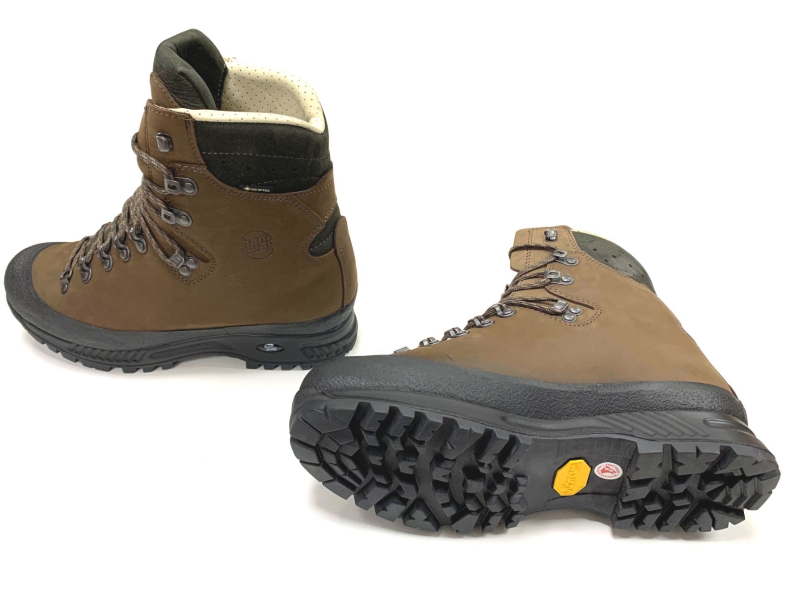 hanwag alaska gtx walking boots